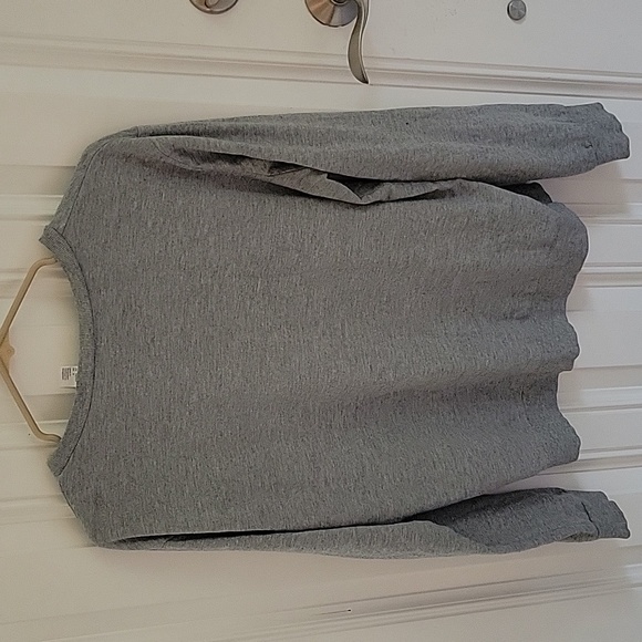 AVO MERRY CHRISTMAS Long Sleeve Shirt By Divided HM Size M - Picture 3 of 5